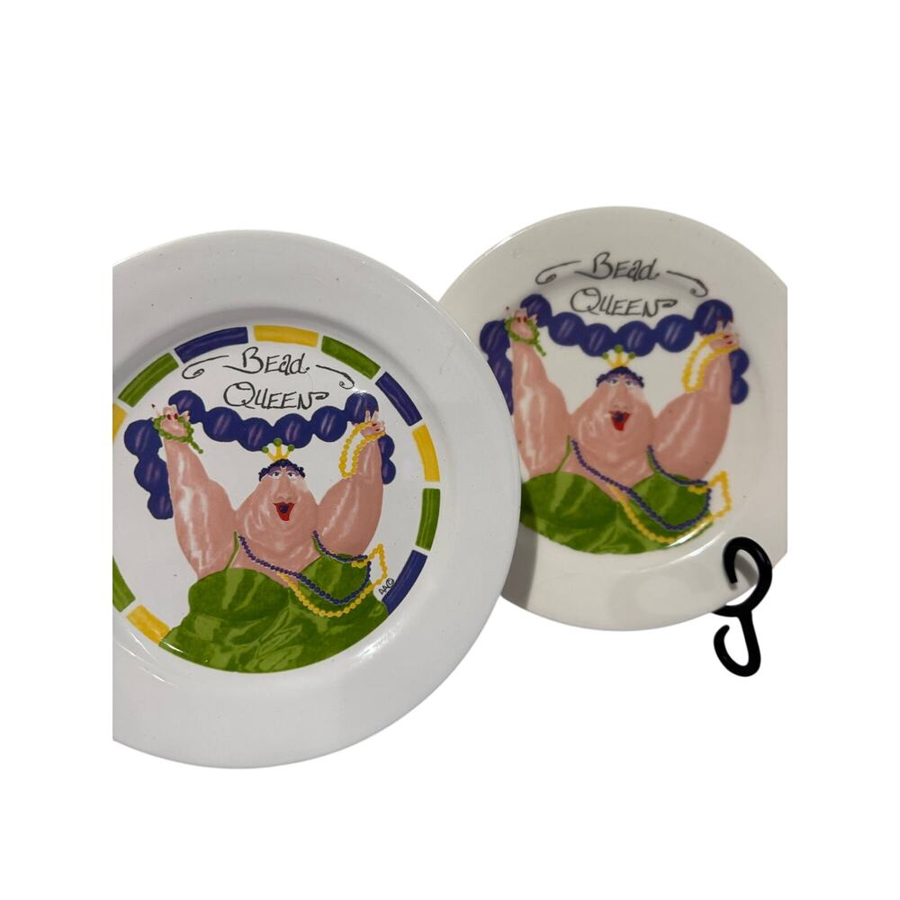 Mardi Gras Bead Queen Plates